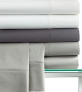 Start with luxury. Hotel Collection's 400-thread count sheet set offers an indulgently smooth hand in pure Egyptian cotton. Choose from a palette of fresh, modern hues. Specially designed for extra deep mattresses.