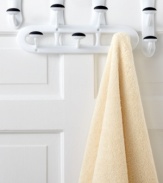 Experience a good kind of hang-up! Create storage and hanging space instantly with non-slip hooks that hold bulky coats, heavy towels and slippery silk materials right in place.