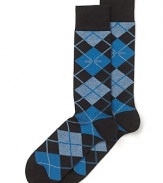 This classic argyle sock features cool blue hues and the HUGO BOSS signature logo.
