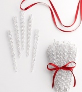 Frozen in time, these twirling icicles add a drop of winter's beauty to your tree. A set of 40, in sparkling clear or gold, transform the indoors into a frosty wonderland.