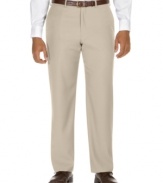 Like to keep things on an even keel? Throw on these lightweight pants and it'll be smooth sailing all day long.
