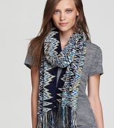This iconic Missoni scarf in a signature zig-zag pattern is enlivened by a navy and green palette, in finely spun chenille.