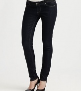 This skinny silhouette in a chic dark denim features elastic insets for ultimate flexibility.THE FITMid rise Inseam, about 31THE DETAILSZip fly Button closure Back pockets 73% cotton/27% elasterell machine wash Made in USA