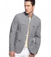 Upgrade your casual style without turning haughty couture. This lightweight blazer from Sons of Intrigue raises your game.