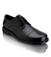 In a sleek cap-toe design these handsome polished oxfords from Rockport's collection of men's dress shoes work just as well in your out-of-office agenda.
