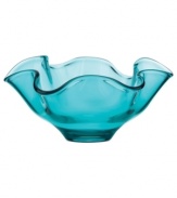 Fresh and elegant, this Lenox Organics bowl is crafted of heavy crystal with a playful ruffled edge. A cool turquoise hue adds to its allure, making a stylish impact on any space.
