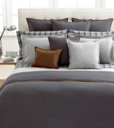 This Holden sham from Lauren Ralph Lauren transforms your bed into the ultimate retreat & evokes a feeling of warmth & relaxation with a flannel landscape with stitch down flange, rows of channel stitching and a back side button closure.