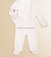 An adorable kimono-style top and pant set in soft cotton jersey.V-neckLong sleevesWrap front with ribbon tieSnap closure at hemElastic waistbandCottonMachine washImported Please note: Number of snaps may vary depending on size ordered. 