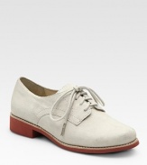 Oxford-inspired leather style with a lovely lace-up front. Leather upper Leather lining and sole Padded insole Imported