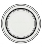 Bold black and white stripes create a crisp, graphic pattern that lends your tabletop a touch of modern sophistication.