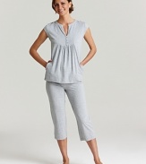 Go for a chic bedtime look in this cap sleeve top and matching capri pajama pants.