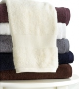 Decadent softness is an affordable luxury with Bianca FineSpun bath towels. Embrace the wonderfully plush all-cotton hand towel in six versatile hues, each an easy match for the traditional or contemporary bath.