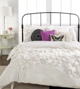 Shape your perfect space with this Sculpted Mums duvet cover set, showcasing beautiful textured flowers on a polished background for a fashion-forward look. Add bursts of color with an assortment of smart decorative pillows.