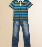 A classic pair of jeans gets a little rough around the edges with subtle wear and tear, whiskers and fading.Front snap closureWaistband with belt loopsZip flyFive pocket styleCottonMachine washImported