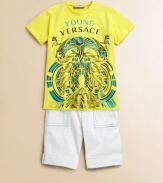 A pair of crisp cotton shorts with contrasting trim and back logo detail will complete any ensemble.Front button closureZip flyAdjustable waistband with belt loopsFront side pocketsBack patch pocketsCuffed hem98% cotton/2% elastaneMachine washImported