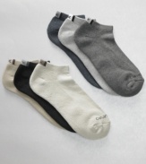 More socks means less laundry. Stock up with this six-pack of cushioned low athletic socks perfect for the active guy.