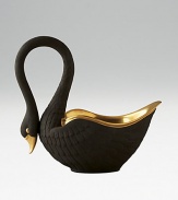 This graceful swan in black porcelain and 14kt gold accents is perfect for serving or decoration. Hand-gilded 7 edition: 3W X 7H X 6½D 13 edition: 6W X 13H X 13D Made in Portugal