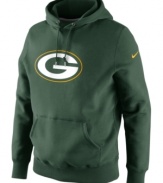 Shout out to your favorite NFL football team with this comfortable Green Bay Packers hoodie from Nike.