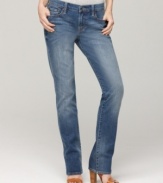 Lucky Brand Jeans' Sweet N Straights fit just right –  not too baggy, not too tight.  The lighter blue wash looks relaxed and vintage-inspired!