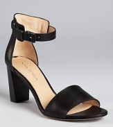 A sleek silhouette offering clean lines and modern appeal. From Via Spiga.