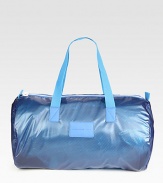 Hit the gym, or just look like it, with this athletic-inspired duffel crafted in versatile, packable polyester.Zip closureTop handles98% polyester/2% pvc22W x 11¾H x 11½DImported