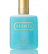 A classic fragrance with aromatic woods, exotic spices, herbs and leather accent. An every day scent that meets the needs of an active lifestyle. Experience Aramis for Men with this invigorating Body Splash. 6 oz.