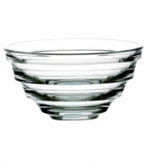Handcrafted in France, the small Equator bowl features dramatic rings in sumptuous Baccarat crystal. A timeless piece for use and display.