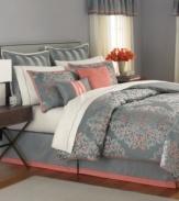 Make a grand statement. Traditional elegance brings a whole new look to your space with this Grand Damask comforter set from Martha Stewart Collection. Features an ornate flourish design and enough pieces for a complete refresh.