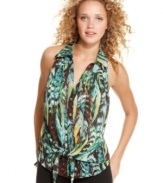 A tropical, rainforest-inspired print provides perfectly earthy style to this tie-front button down top from XOXO!