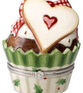 Decorated with Linzer heart and gingham bow, this figural cupcake box is a sweet stocking stuffer from Villeroy & Boch's Winter Bakery collection.