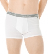 For all-day comfort that's got you covered, look no further than these stretch cotton logo trunks from Calvin Klein, your go-to for fit and style.
