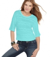 Fire brings cropped style to a classic layer in this fun interpretation of the cable knit sweater! Dress it with skinny jeans for an easy saturday look!