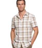 Check out this big plaid print for a simple seasonal look from Perry Ellis.