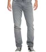 With a modern skinny fit, these jeans from Buffalo David Bitton are ready to hit the weekend.
