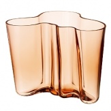 Since its introduction in 1937 at the Parisian World Fair in Paris, the Aalto vase has been a celebrated icon of design. Inspired by the beauty of the natural world, each piece echoes the untamed shorelines of Finland's thousands of lakes. The fluid lines are emblematic of the deep connection between man and nature and utterly striking to behold.