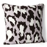 Spotted Cat, a modern take on a classic DVF animal print, brings vivid energy and sleek style to this DIANE von FURSTENBERG decorative pillow.