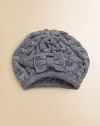 Timeless cable-knit beret in a wool-rich blend, defined by a beloved bow adornment. Merino wool/polyester/acrylicHand washImported
