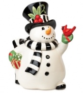 With a feathered friend in-hand and cookies in his belly, Frosty makes holiday treats extra merry as this cute, kid-friendly cookie jar from Fitz and Floyd.