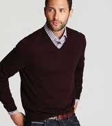 Sharpen your presentation with a handsome V-neck in premium merino wool, a luxe addition to your sweater drawer.