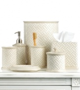 A classic basketweave pattern brings a carefree mood to your bath with this charming toothbrush holder from Martha Stewart Collection. Featuring neutral glazed stoneware.