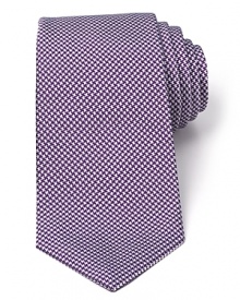 Uncommonly fine silk with an evocative houndstooth pattern infuses your attire with sophistication and luxury. A major contribution to your refined tie collection from Turnbull & Asser.