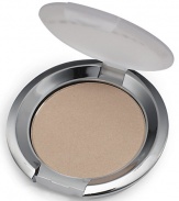 SHINE EYE SHADE is a light-textured shadow with a wonderful pearlescent glow. A high density of real pearl create its fine, crease-proof consistency that actually smoothes unevenness. Worn on its own, Shine Eye Shade creates a wash of liquid iridescence or creates a bright accent for matte shadows. 