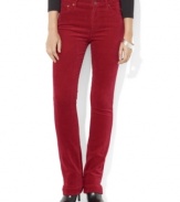 Rendered in luxuriously smooth stretch corduroy, Lauren Jeans Co.'s classic straight-leg pant exudes iconic style.