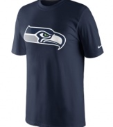 Go big! Display your love for the Seattle Seahawks loud and proud in this oversized-logo t-shirt from Nike.