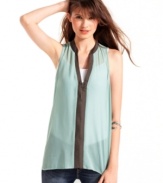 Zip front design makes this breezy top from 6 Degrees so utilitarian-chic!