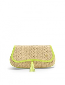 THE LOOKNatural raffia with bright neon leather trimCurvy flap styleSnap flap closure with tassel pullSignature goldtone S studOne inside logo printed open pocketTHE MEASUREMENT9W X 5H X ¼DTHE MATERIALRaffiaLeather trimFully linedORIGINImported