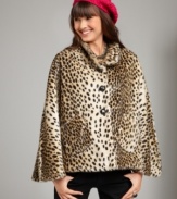 Walk on the wild side in this chic animal-printed cape from Me Jane! Allover faux fur and cool patch pockets add vintage-inspired elegance to this must-have piece!