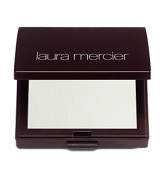 Laura Mercier Smooth Focus Pressed Setting Powder - Shine Control visibly eliminates shine and controls oil breakthrough thanks to the naturally derived Shine Control Complex. The velvety pressed powder is ideal for touch-ups throughout the day so makeup stays fresh, flawless and shine-free. The lightweight powder is ultra-sheer with a mint green tint that works to correct redness and visible even skin tone. Oil-free, paraben-free, talc-free, and fragrance-free.