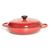For nearly a century, Le Creuset has handcrafted enameled cast iron cookware of superlative quality, durability and versatility. From rich risottos and spicy curry to jasmine rice for stir-fry, every Le Creuset braiser is well-suited for preparing a wide range of main courses and side dishes that require careful moisture control.