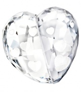 A symbol of your love, this Swarovski figurine features heart-shaped laser engravings that create a stunning three-dimensional effect in clear and silver-colored crystal.